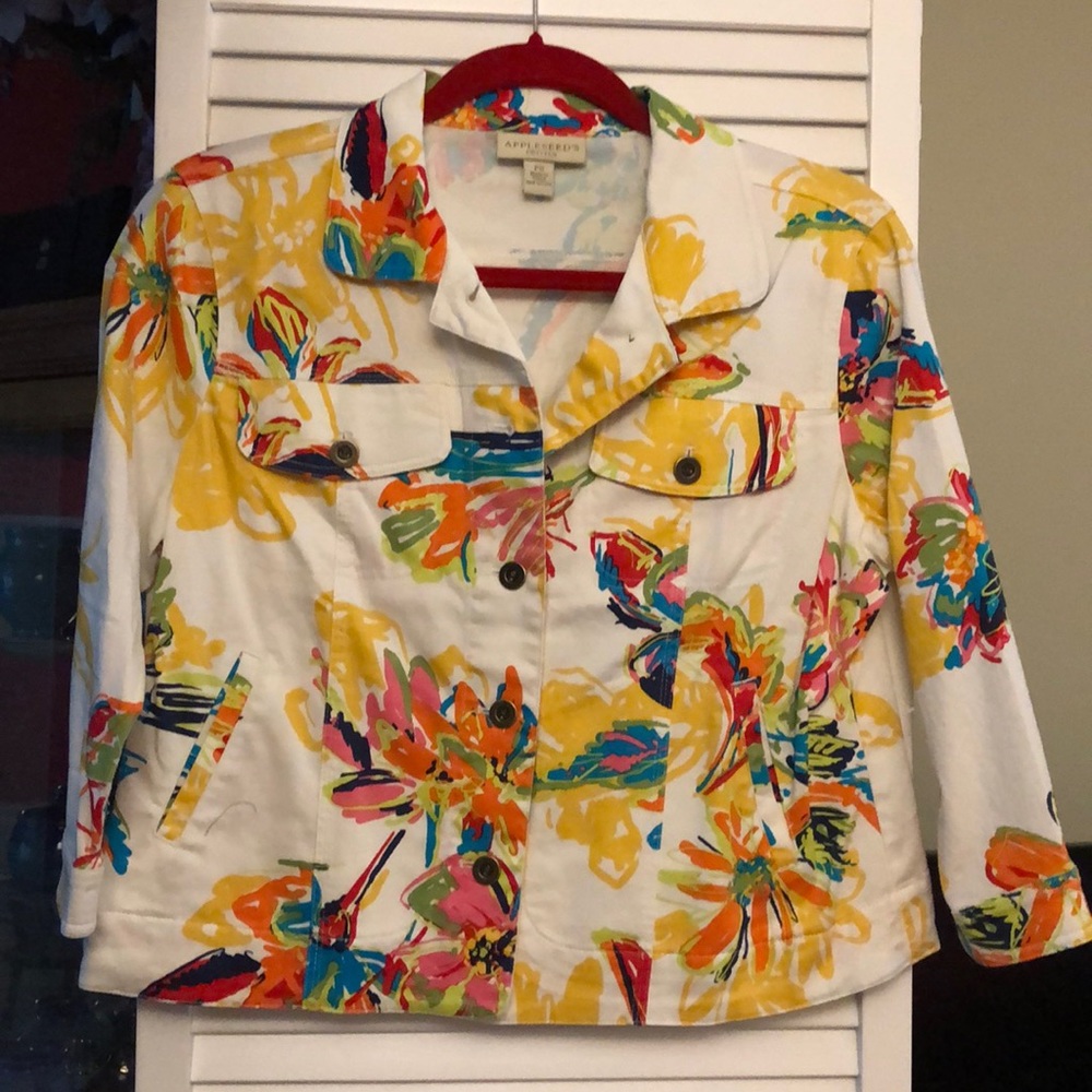 Appleseed’s Summer floral jacket, Petite small.